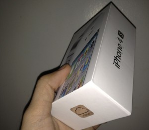 Brand New Unlock Apple iPhone 3GS 8GB at 200 Euro,Brand New Apple iPad 2 64GB with Wi-Fi + 3G at 450 Euro
