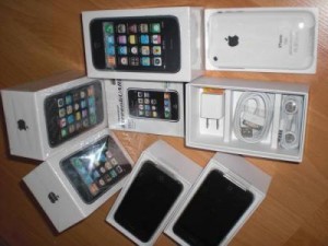 Buy Your New Factory unlocked Apple iPhone 4S Black &amp; White.