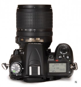 Nikon D7000 with Lens Kit