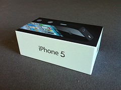 Buy Latest  Apple iPhone 5,Blackberry TK Victory,SBlackBerry Porsche Design P9981