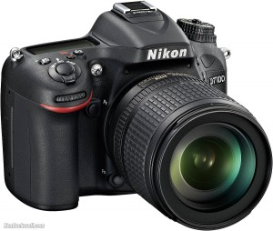 Nikon D7100 24.1 MP Digital SLR Camera - AF-S DX 18-105mm lens