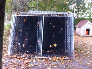 LARGE OUTDOOR DOG PEN FOR SALE
