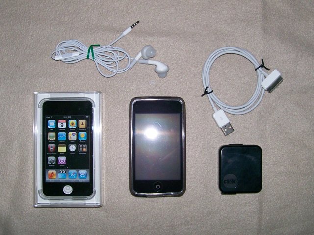 For Sale:Apple i-Phone 4G 32GB@$ 450USD/Nokia N900