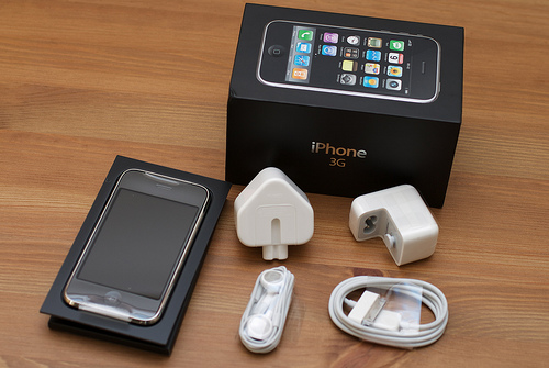 For Sale Apple IPhone 3GS/Nokia N97/Blackberry 9000 Bold