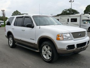 2004 Ford Explorer Eddie Bauer, Leather, Loaded