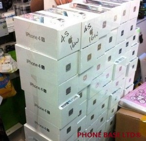 Never locked iPhone(4S)/4G/3GS/3G On Sale..Get One iPhone