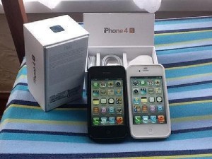 BUY NOW : (Apple IPhone 4S 64GB Unlocked)$450USD