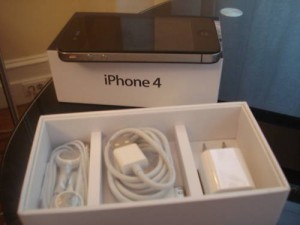 Apple Iphone 4G 32GB/Samsung Galaxy I9100 S 2