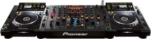Pioneer CDJ 2000 + DJM 2000 Bundle on Special