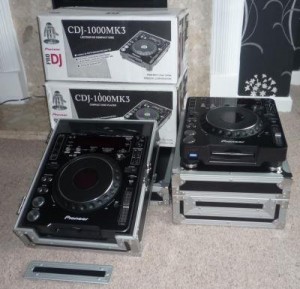 Pioneer CDJ-800MK2 Digital Vinyl Turntable....$520usd