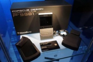 Newly Launched: BlackBerry TK Victory / BB Porsche P9981 &amp; iPhone 4S  