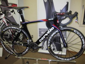 Brand New 2012 Cervelo S5 VWD Red Bike/2012 Kona Entourage Deluxe Dual Bike