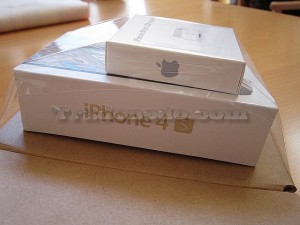 Buy New Phones Buy 2 get 1 free) Apple iPhone 4S 32GB FOR 220USD /Apple iPhone 4S 64GB/Apple iPad 2 3G Wifi 64GB/Blackbe