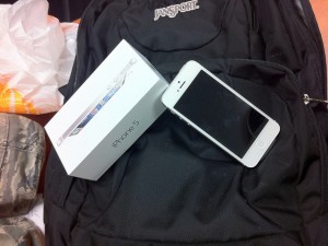 New Release: Apple iPhone 5 iOS 6 64GB &amp; BB Porsche P'9981 (Buy 2 get 1 free)