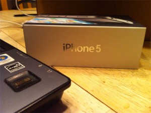 Buy new Apple iPhone 5G 64GB/4s 64GB, Samsung galaxy S3