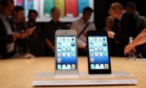 Authentic Apple iPhone 5 32Gb And 64Gb - Price: $700USD