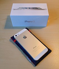 Apple iPhone 5 64GB/Samsung Galaxy Note/Nikon D90