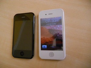 Apple iphone 4G HD 32GB (Unlocked) - $300usd