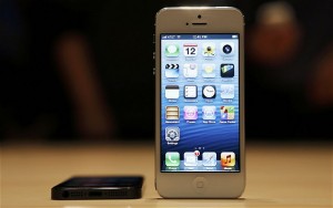 Apple I-Phone 5,I-Phone 4s,Samsung Galaxy S3.