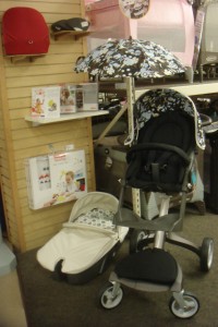 Brand New Stokke Xplory High Basic Baby Stroller,Bugaboo Cameleon Red Base - Canvas Top - Top Color: Off White