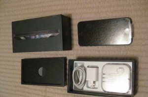 Want to sell new Apple iPhone 5,Samsung Galaxy SIII,Sony Xperia SL,Blackberry Porsche Design Unlocked GSM.