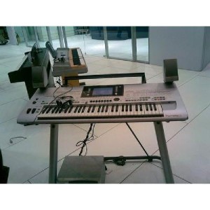 Yamaha Tyros 4 Arranger Workstation