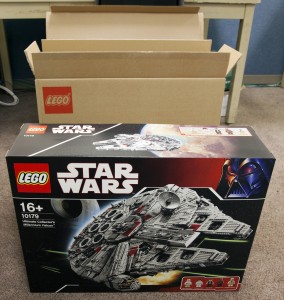 Lego Ultimate Collector's Millennium Falcon - Star Wars Set 10179