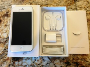 Original Authentic:Apple Iphone 5 Unlocked 64GB White For Sale