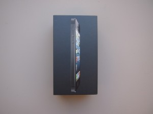 BUY BRAND NEW LATEST APPLE IPHONE5 64GB UNLOCKED,SAMSUNG GALAXY S3 16GB,APPLE IPAD 3 AND BLACKBERRY