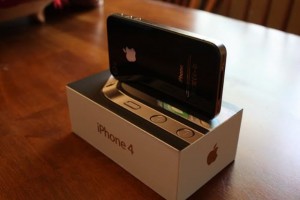  Apple iPhone 4s Quadband 64GB Apple iPad 2  64GB (Wi-Fi + 3G),Samsung Galaxy s2