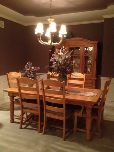 Dining Room Table, Chairs and China Cabinet w/light