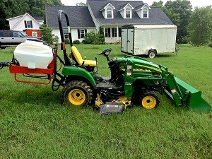 2006 John Deere Tractor 2305 - Very Low Hours