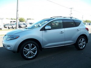  2010 Nissan Murano LE