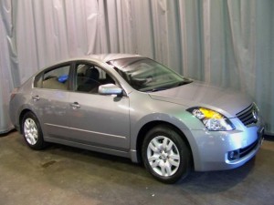 Superb-looking 2009 Nissan Altima (smithauto@rocketmail.com)