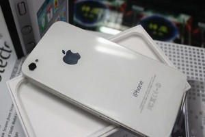 Selling Brand new Apple iPhone 4S 64GB/Samsung P7100 Galaxy Tab 10.1 3G