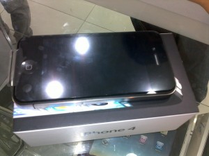 Brand New Unlocked Apple iphone 4G 32GB