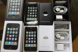 Brand New Unlocked Apple Iphone 4 32Gb &amp; Nokia N8