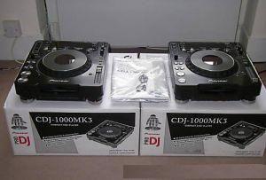 FOR SALE 2x PIONEER CDJ-1000MK3 &amp; 1x DJM-800 MIXER DJ PACKAGE 1 HDJ 2000 HEADPHONE .. $1,200