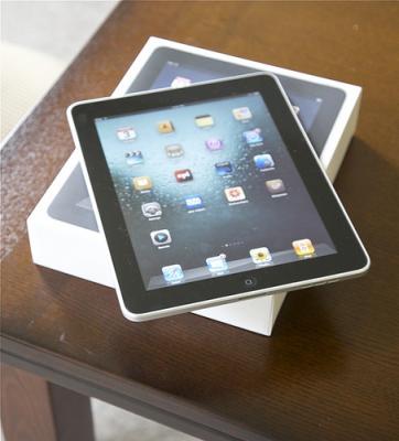 BUY 2 GET 1 FREE::APPLE IPAD 3G 64GB,APPLE IPHONE 3GS 32GB,HTC TOUCH HD2