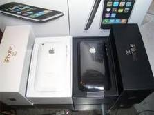 FOR SALE: APPLE IPHONE 3GS 32GB