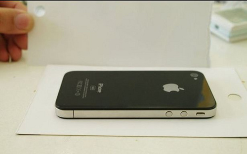 FOR SELL Apple Iphone 4G 32GB Unlocked Phone $400U