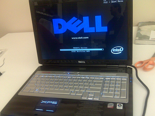 Dell XPS M1710 LAPTOP 2.33 Ghz t7600 4GB BLU RAY