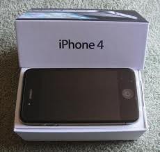 4g apple iphone 32gb white and black