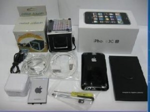 For Sale- Unlocked -$300 /Apple iphone 4G 32Gb buy 2 get 1 free