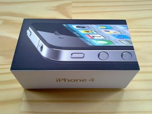 Apple IPhone 4G 32GB Unlocked ,Apple iPad 2 wifi 64GB(Offer)